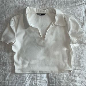 White flattering collared crop top